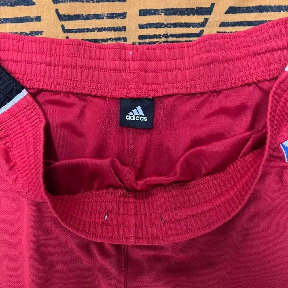 Adidas Chicago Bulls basketball shorts mesh baggy size xl sportswear NBA y2k